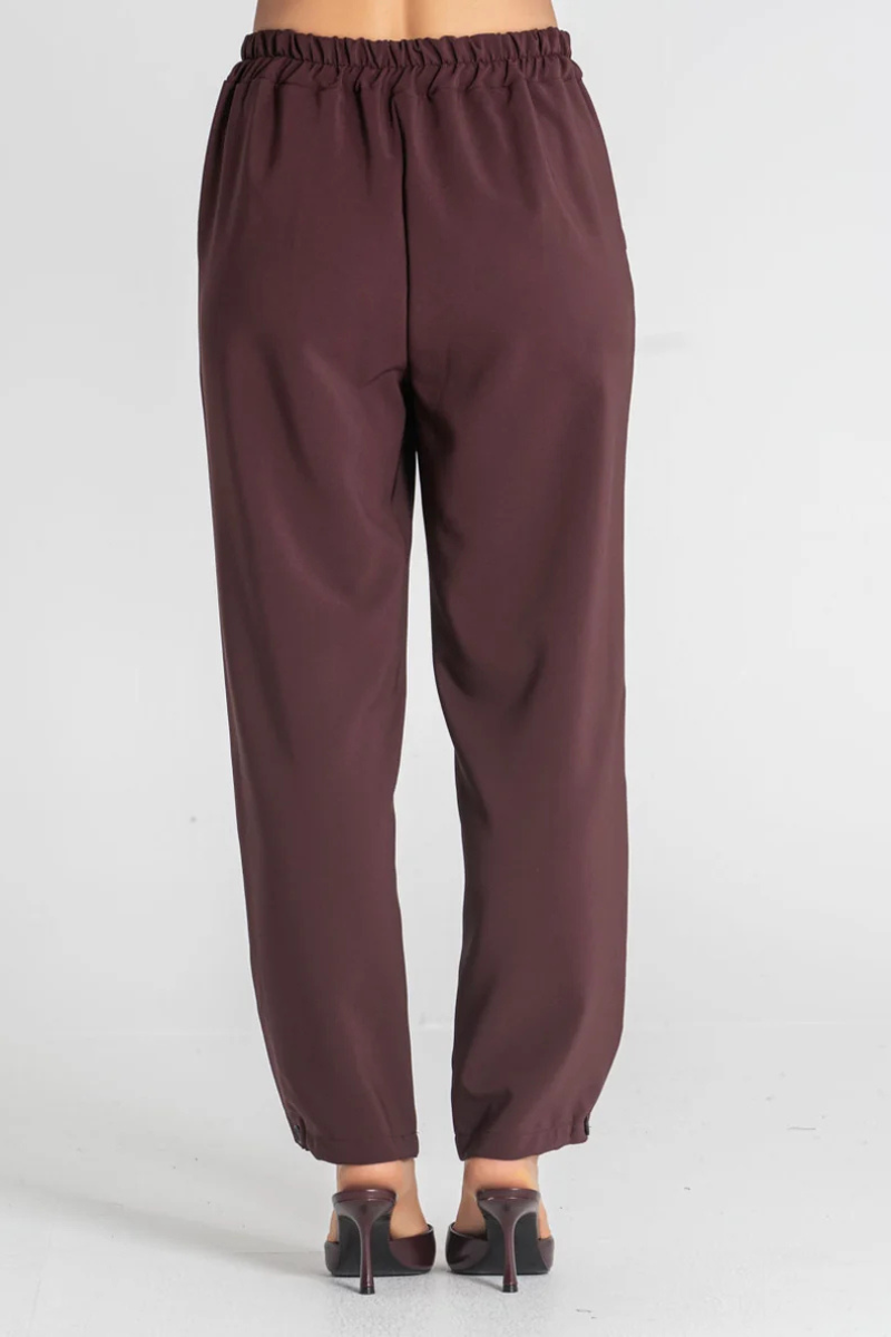 Calça Rüga com Botões no Fundo Beringela