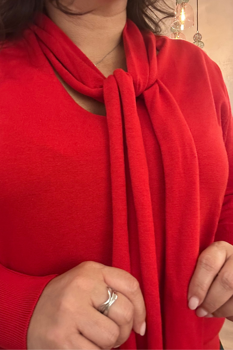 Camisola Rüga com Laço Vermelho