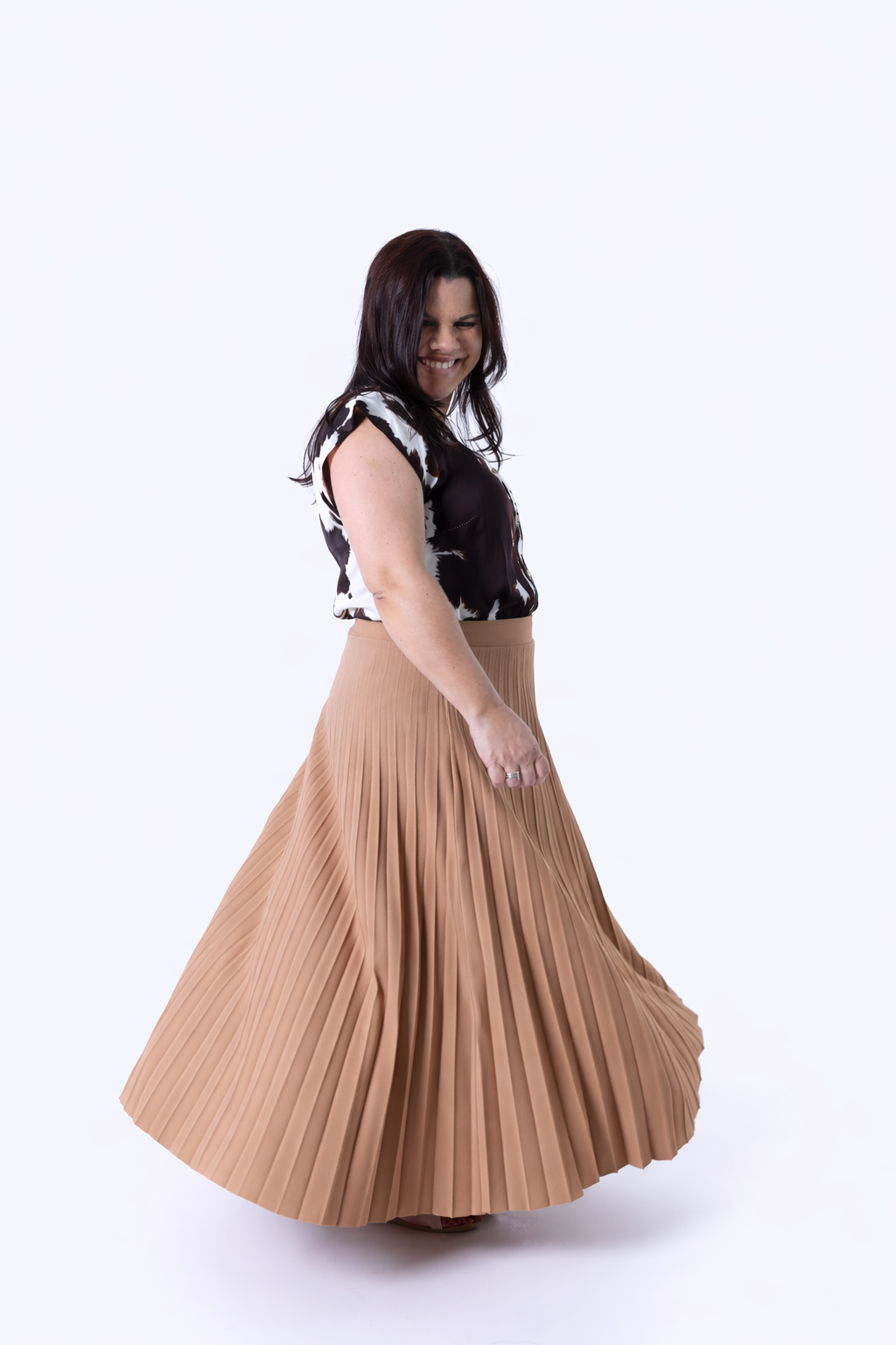 Saia Plissada Lara Camel