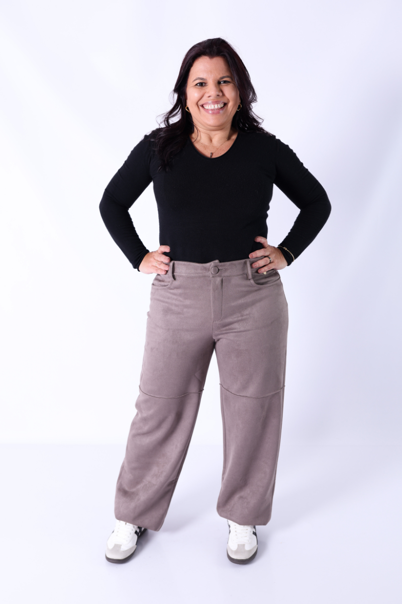 Calça Camurça Taupe - RUGA