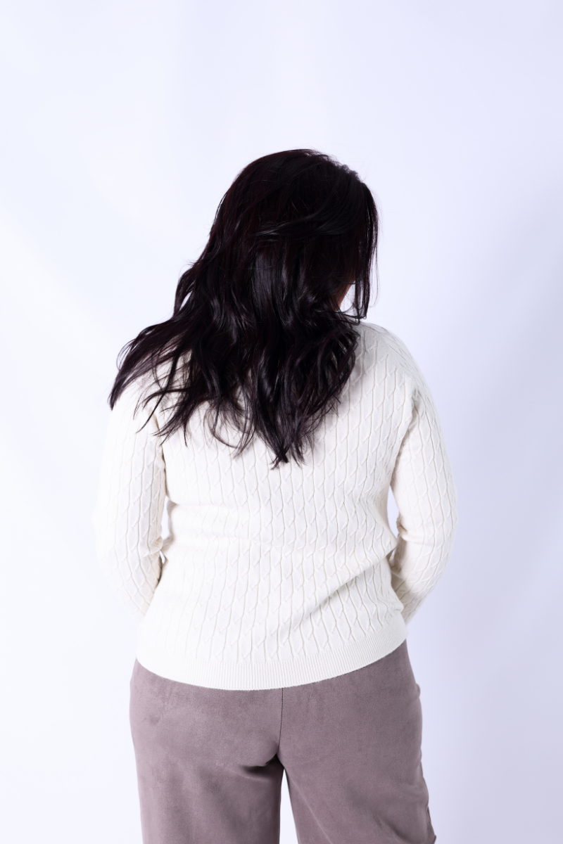 Pull à Motifs Torsadés Crème – RUGA