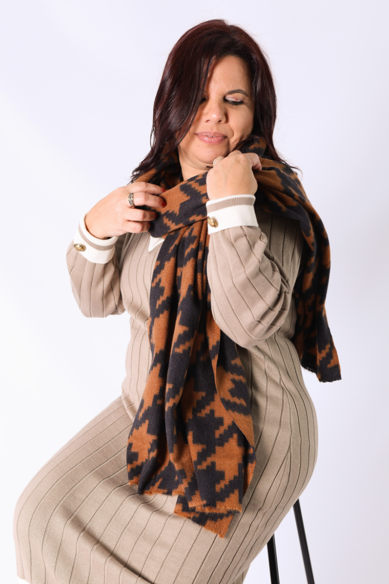 Echarpe Geométrica Castanho