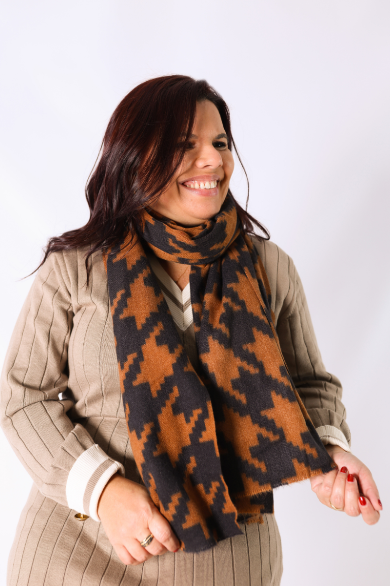 Echarpe Geométrica Castanho
