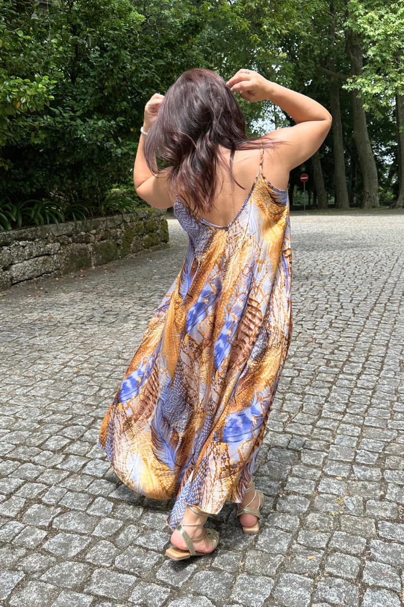 Vestido Rüga alças finas com padrão floral