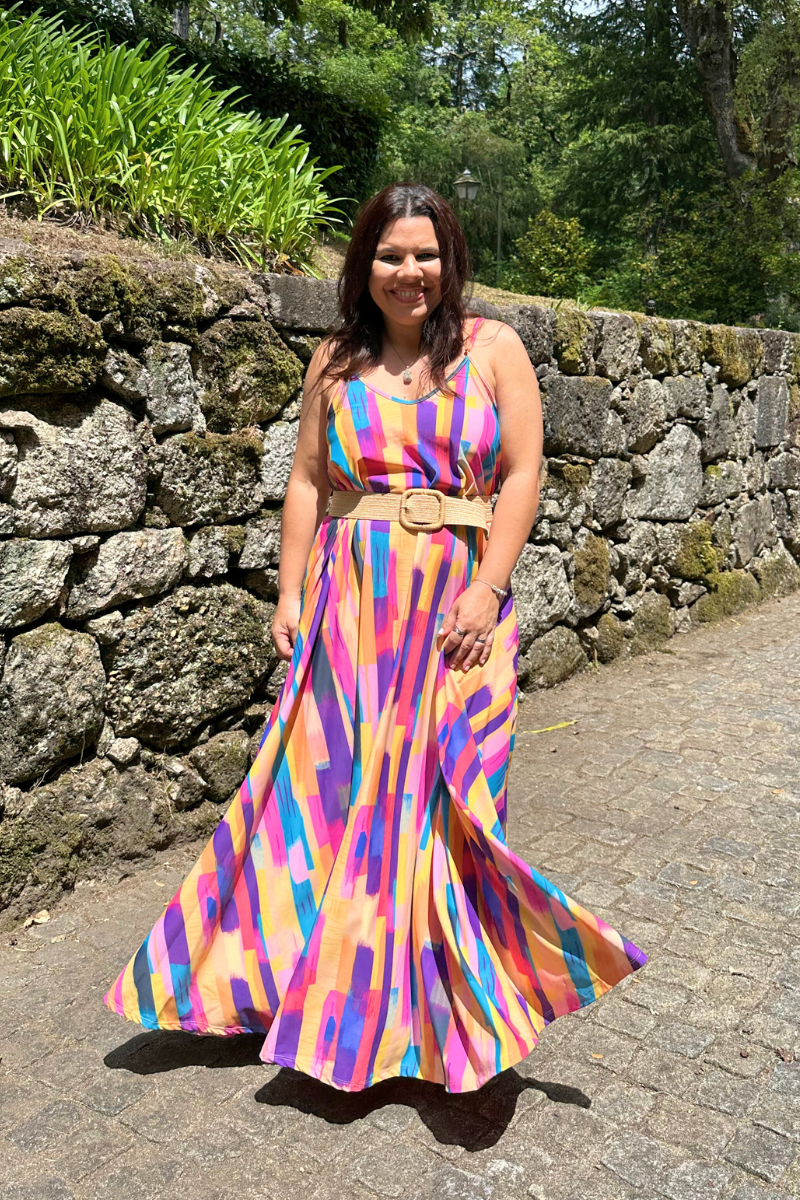 Vestido Rüga alças finas com padrão geométrico