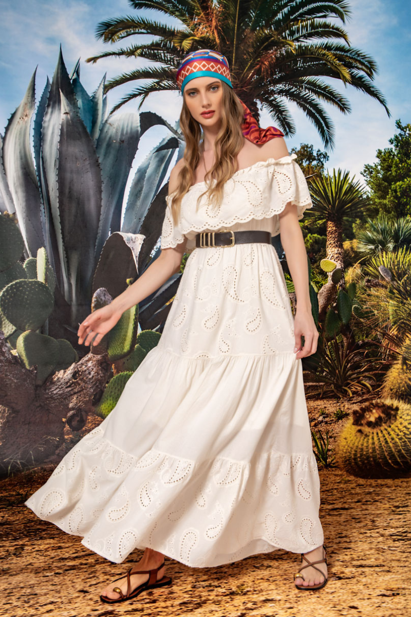 Vestido Rüga Bordado Inglês Crú