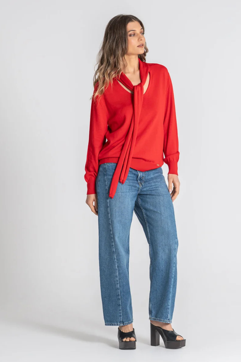 Camisola Rüga com Laço Vermelho