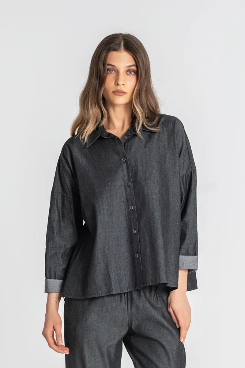 Camisa Rüga com Botões Preta