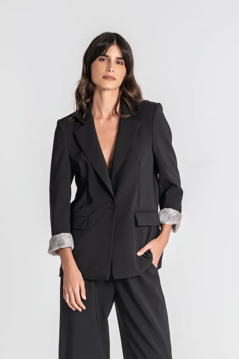 Blazer Rüga com Botão Preto