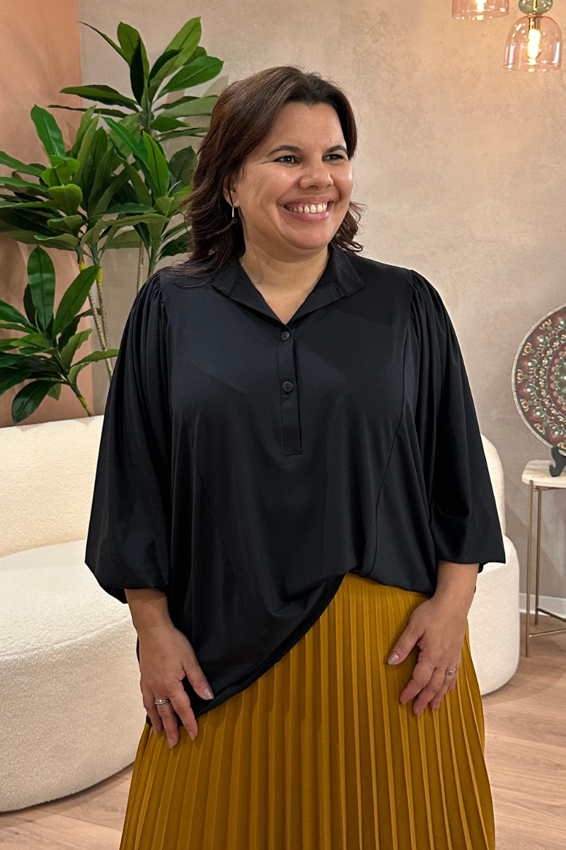 Blusa StéllaFit Manga Balão Preta