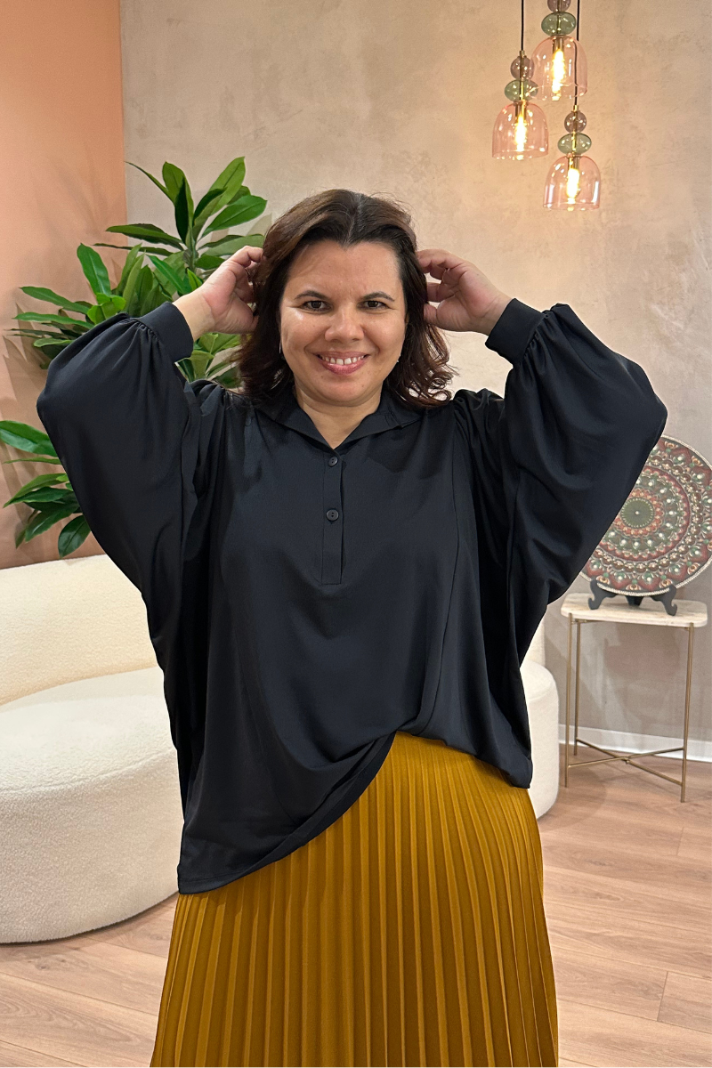 Blusa StéllaFit Manga Balão Preta