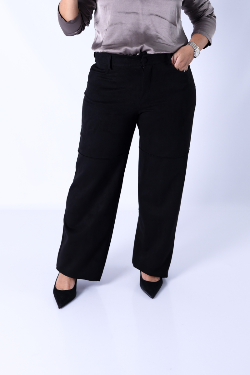 Calça Camurça Preta - RUGA