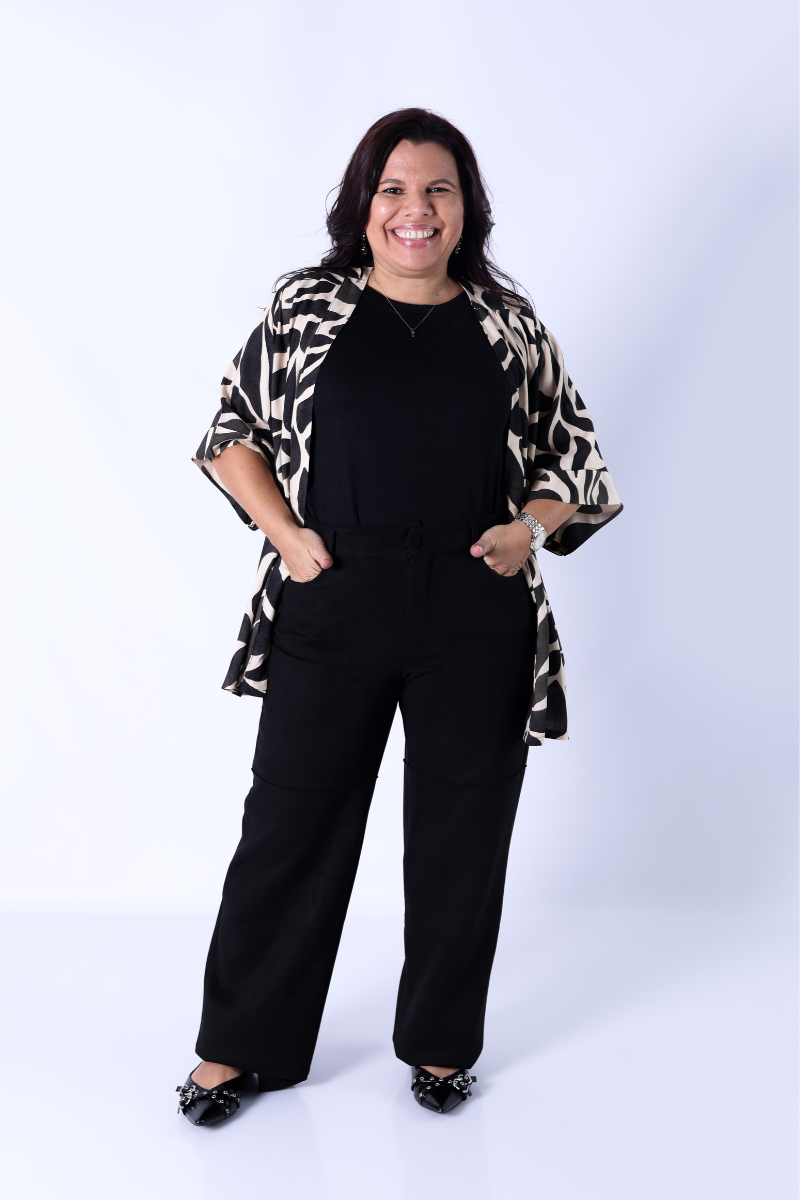 Pantalon en Daim Noir – RUGA