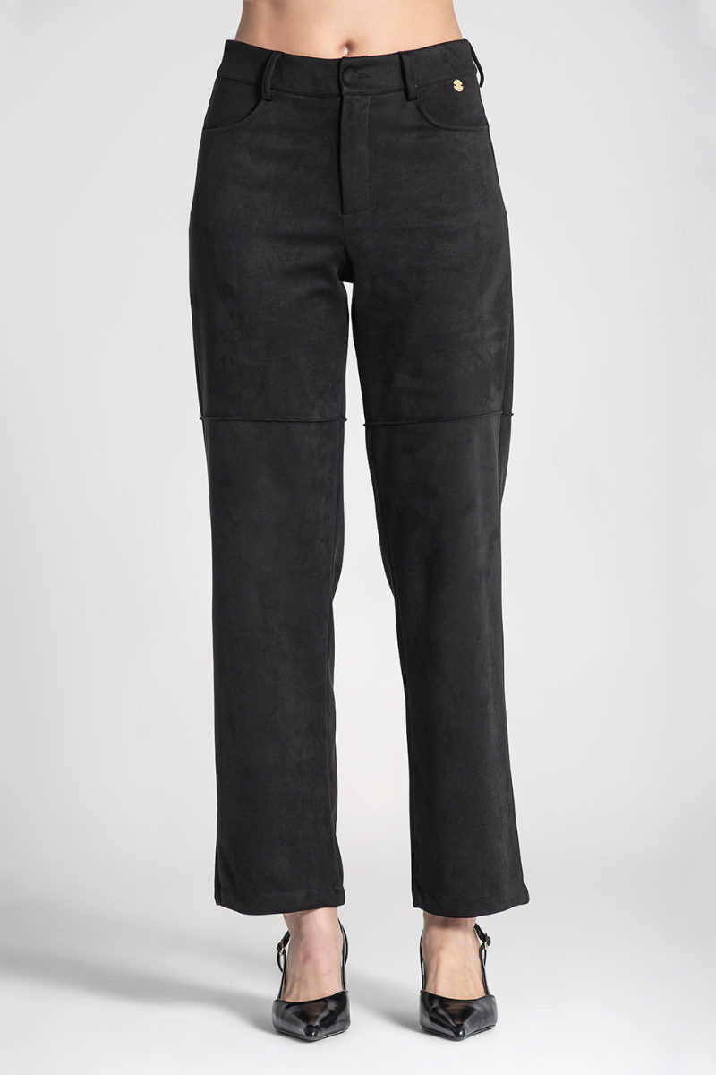 Pantalon en Daim Noir – RUGA