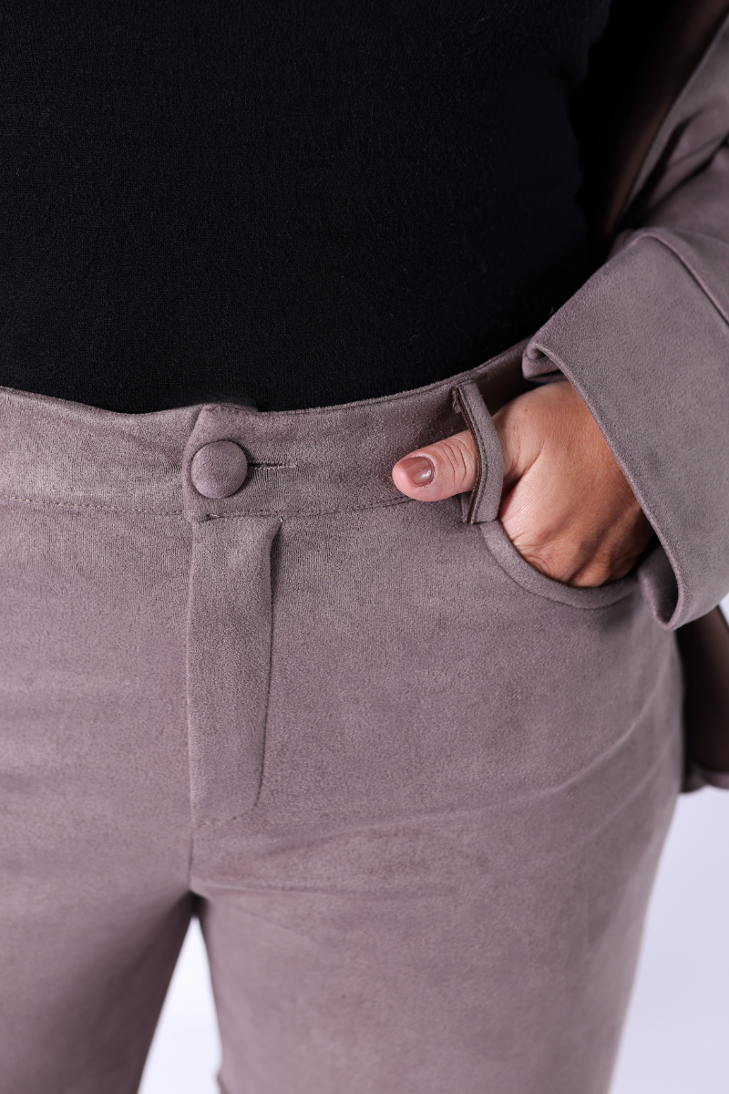 Calça Camurça Taupe - RUGA