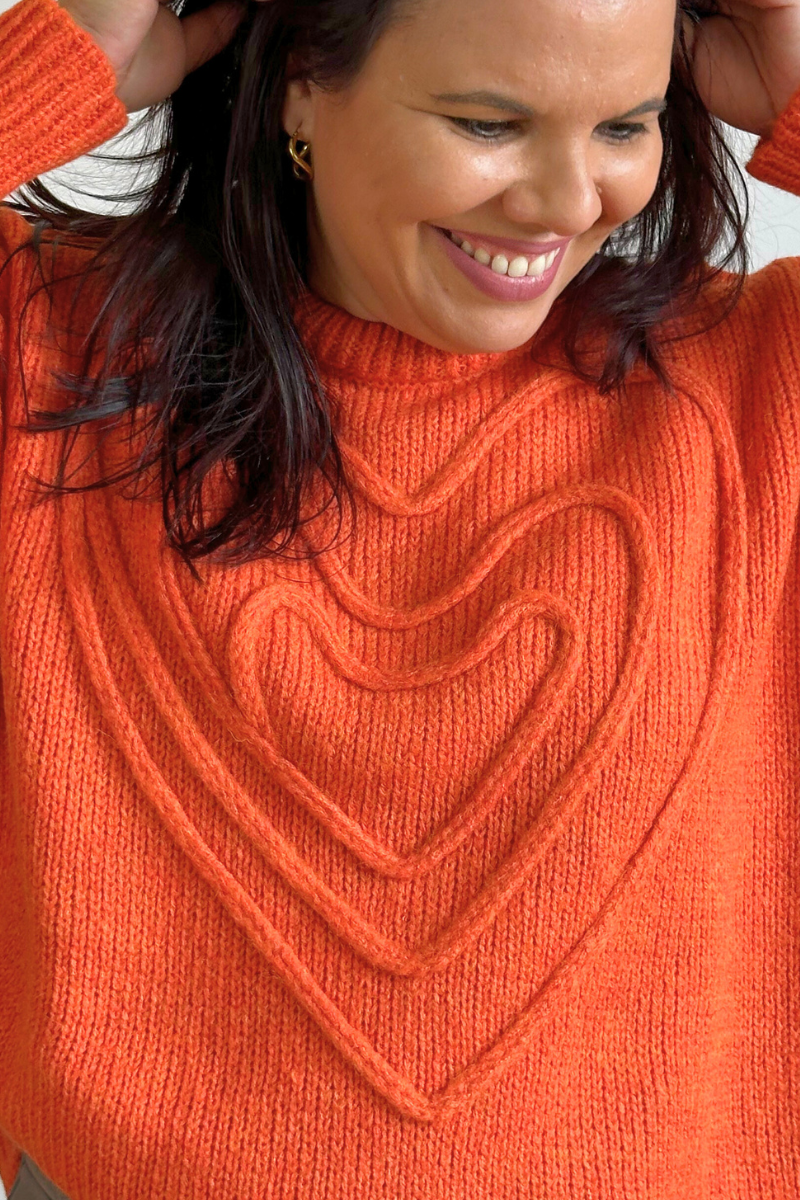 Pull Cœur Orange – RUGA