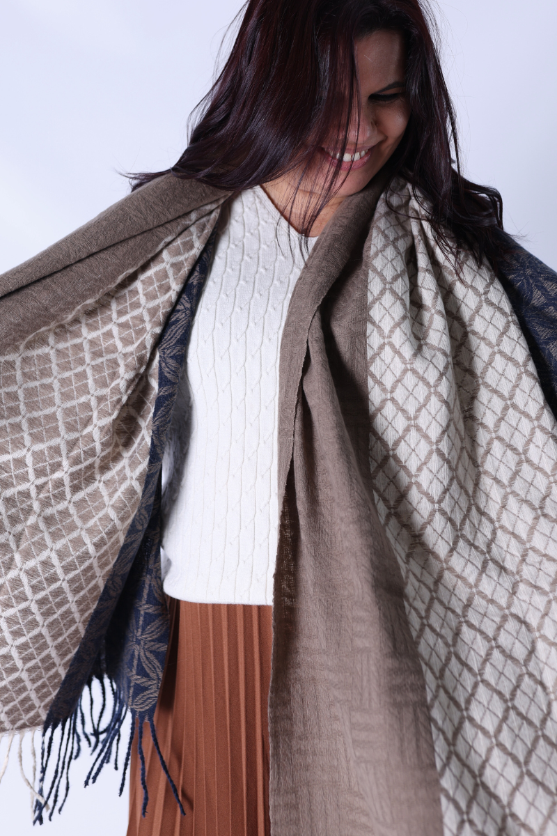 Bufanda Formas Taupe