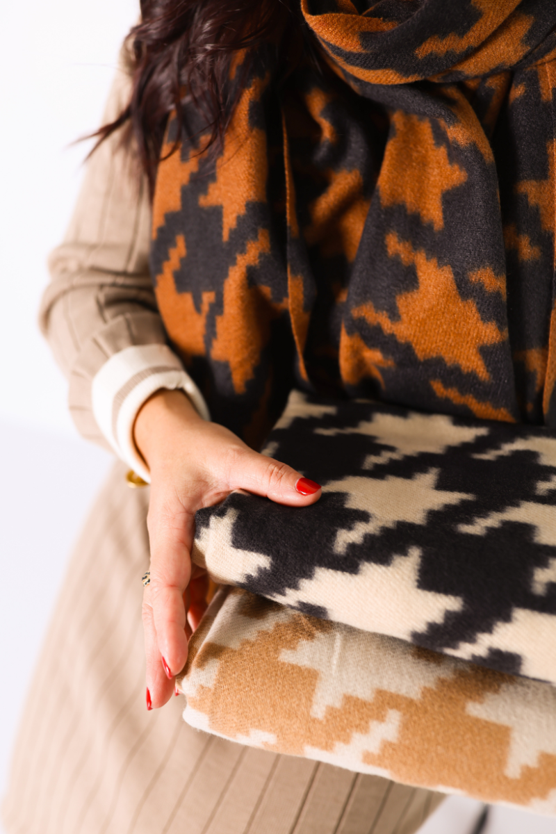 Echarpe Geométrica Marrón