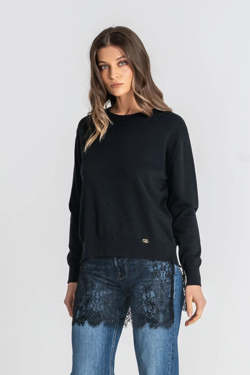 Camisola Rüga Oversize com Renda Preta