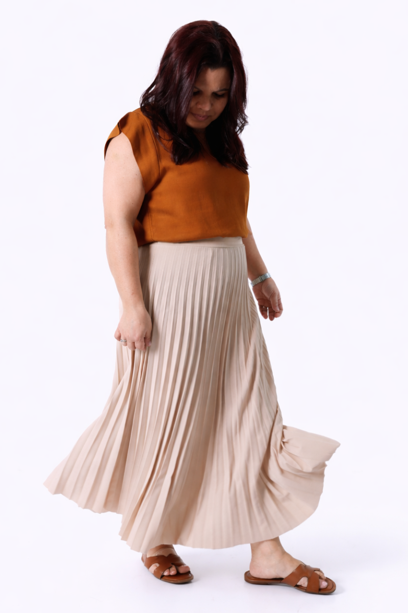 Saia Plissada Lara Areia