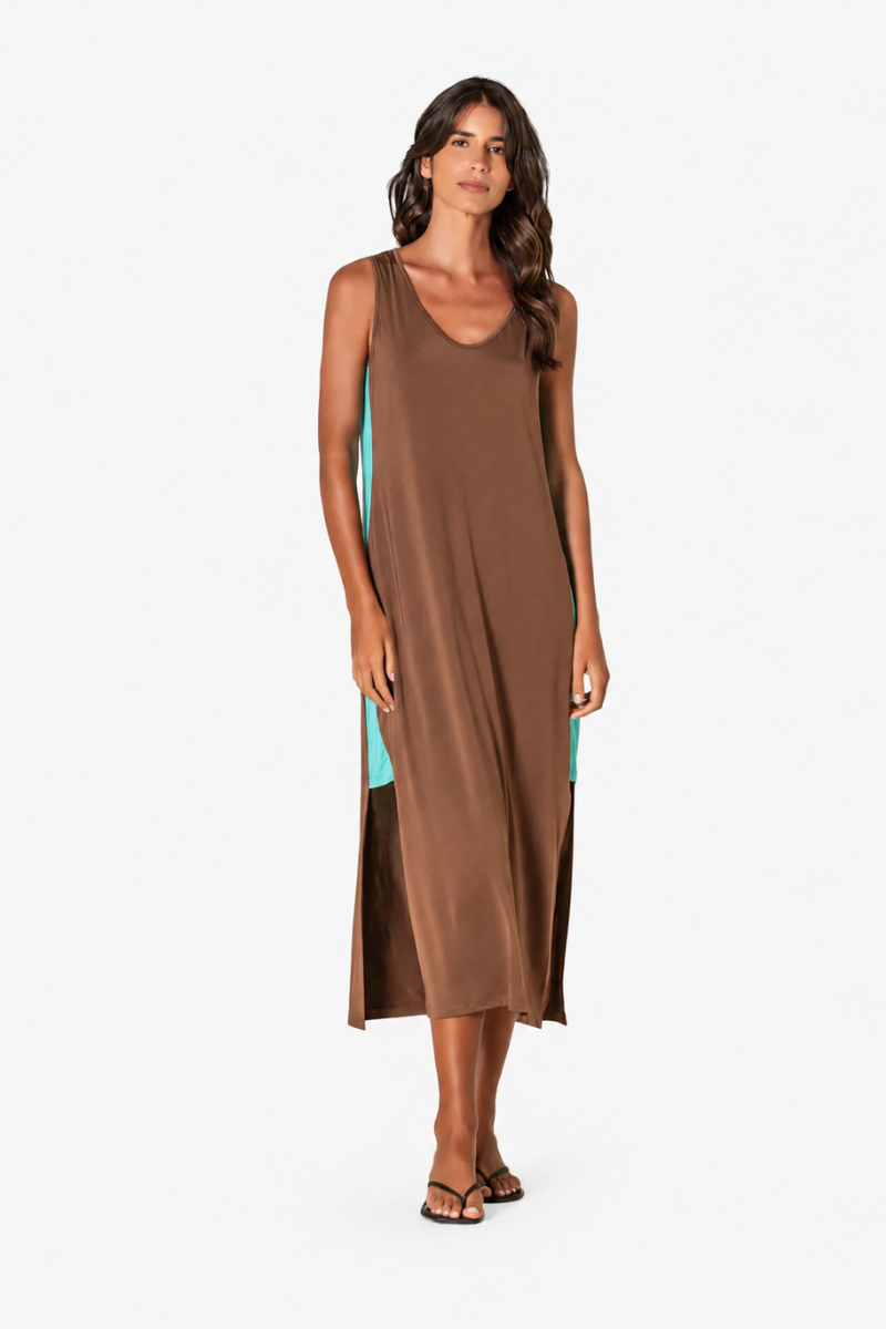 Vestido Rüga Barra Lateral Castanho