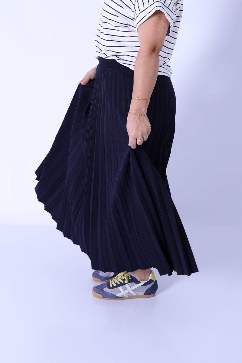Saia Plissada Lara Azul Marinho