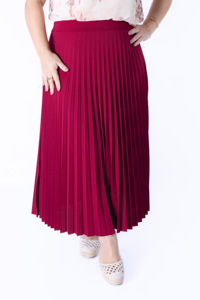 Saia Plissada Lara Bordô