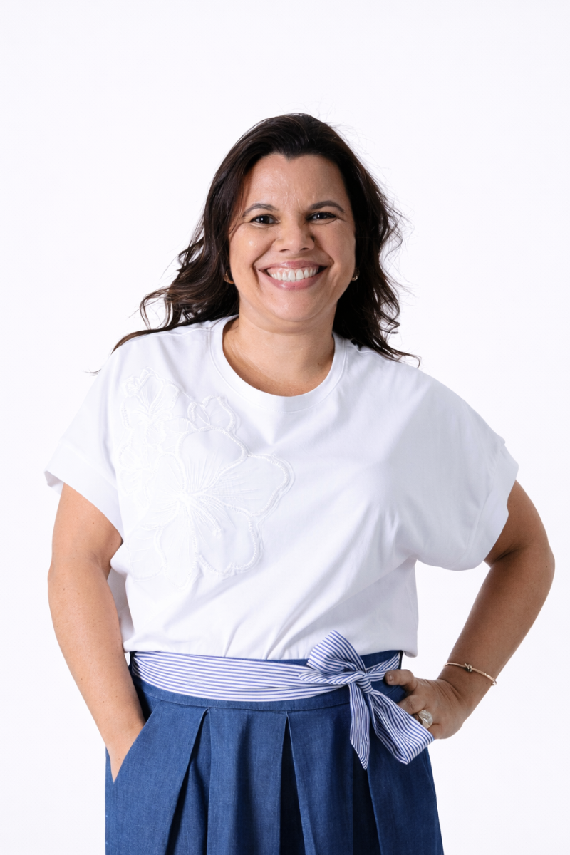 T-Shirt Flor Bordada Blanca