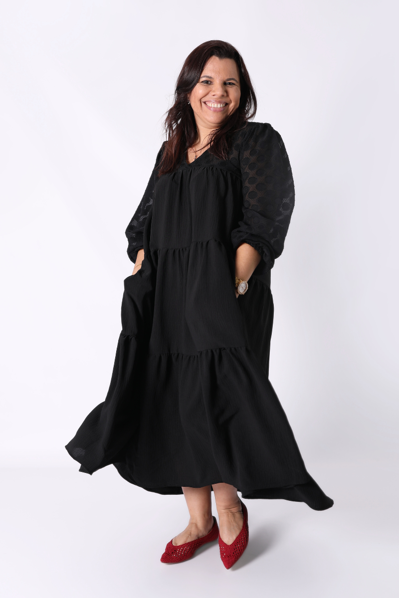 Vestido con Volantes Negro – BOHOME