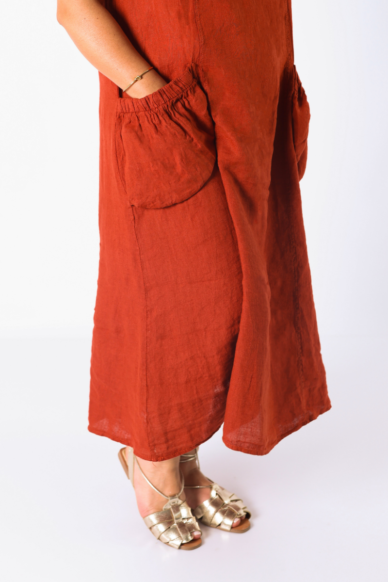 Vestido Linho Bolsos Terracota