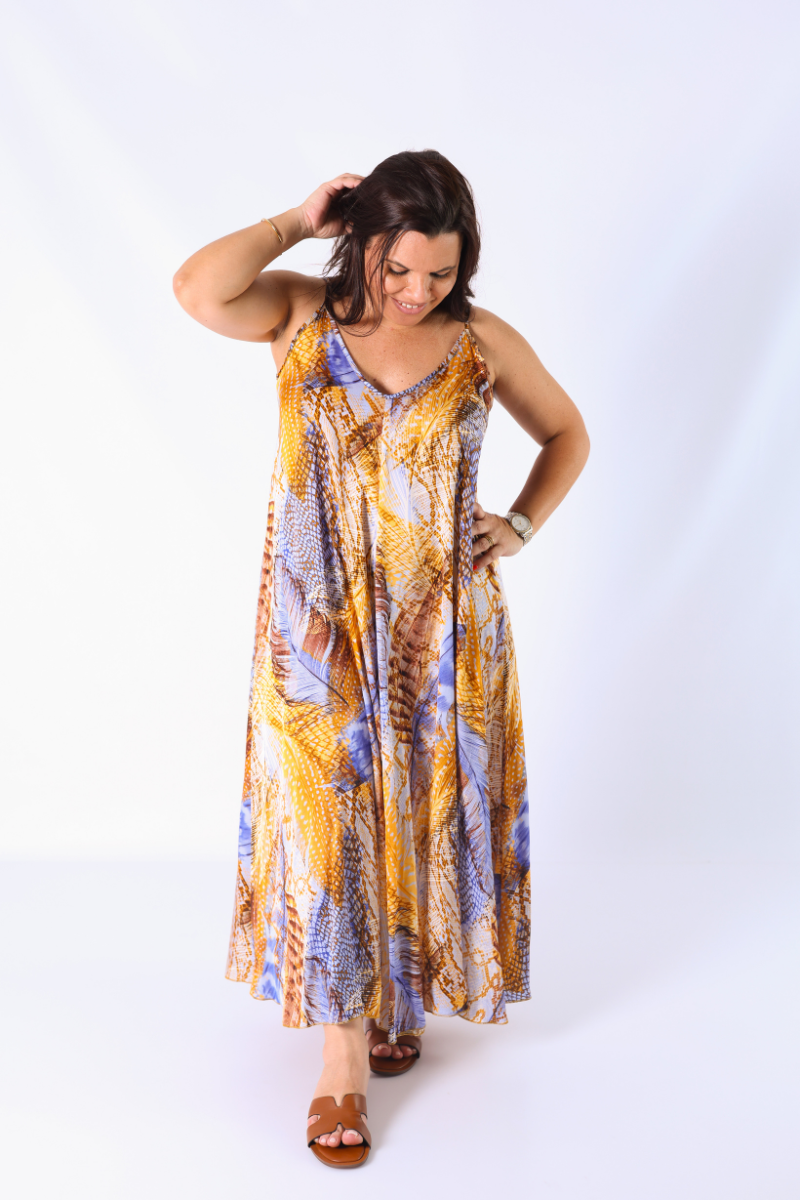 Vestido alças finas com padrão floral - RUGA