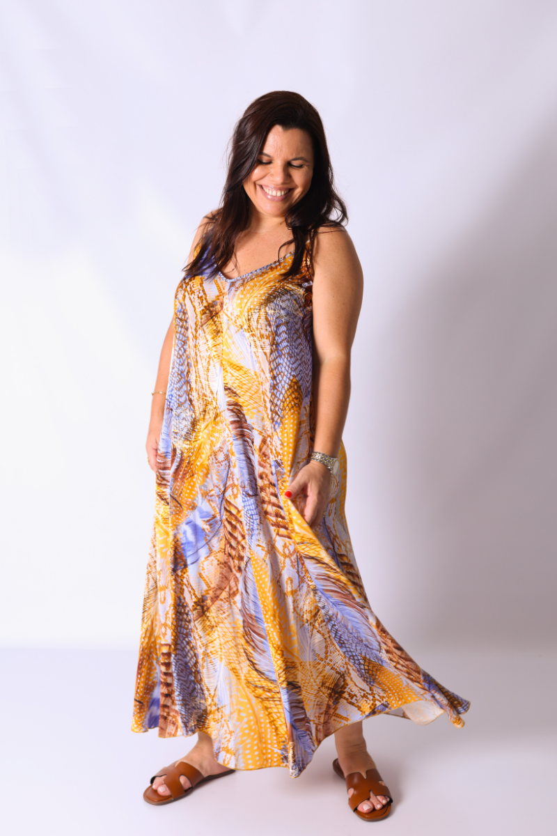 Vestido alças finas com padrão floral - RUGA