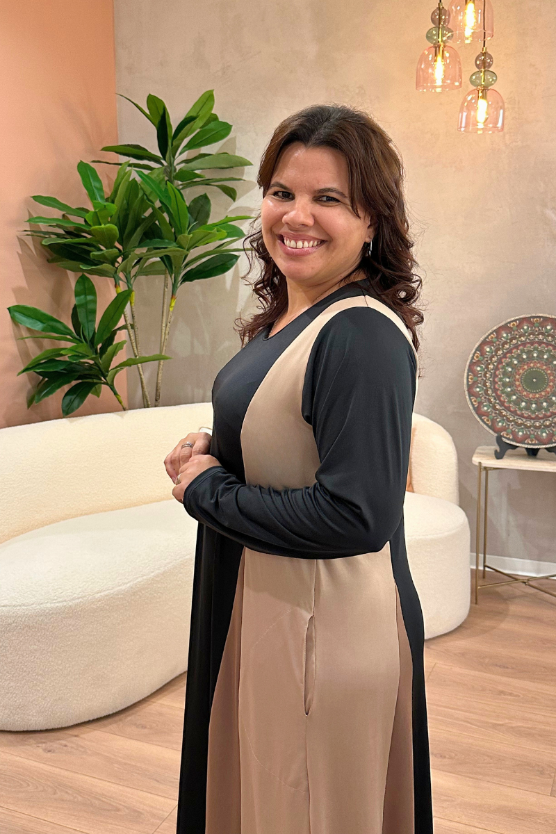 Vestido Tropical Brasil Tricolor Preto e Beige